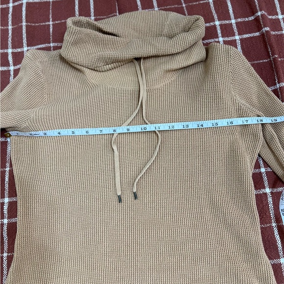 LAUREN RALPH LAUREN 100% Cotton Khaki Waffle Knit Cowl Neck Sweater, Size Small - Picture 10 of 14